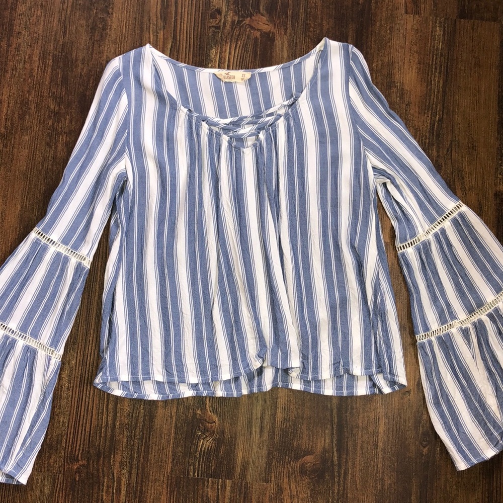 Bell Sleeve top